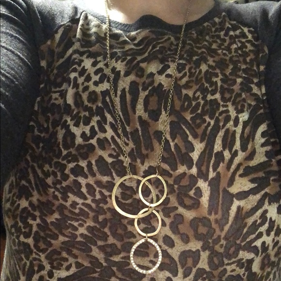 2/$25 Chico’s Geometric gold tone chain host pick! - Picture 4 of 8